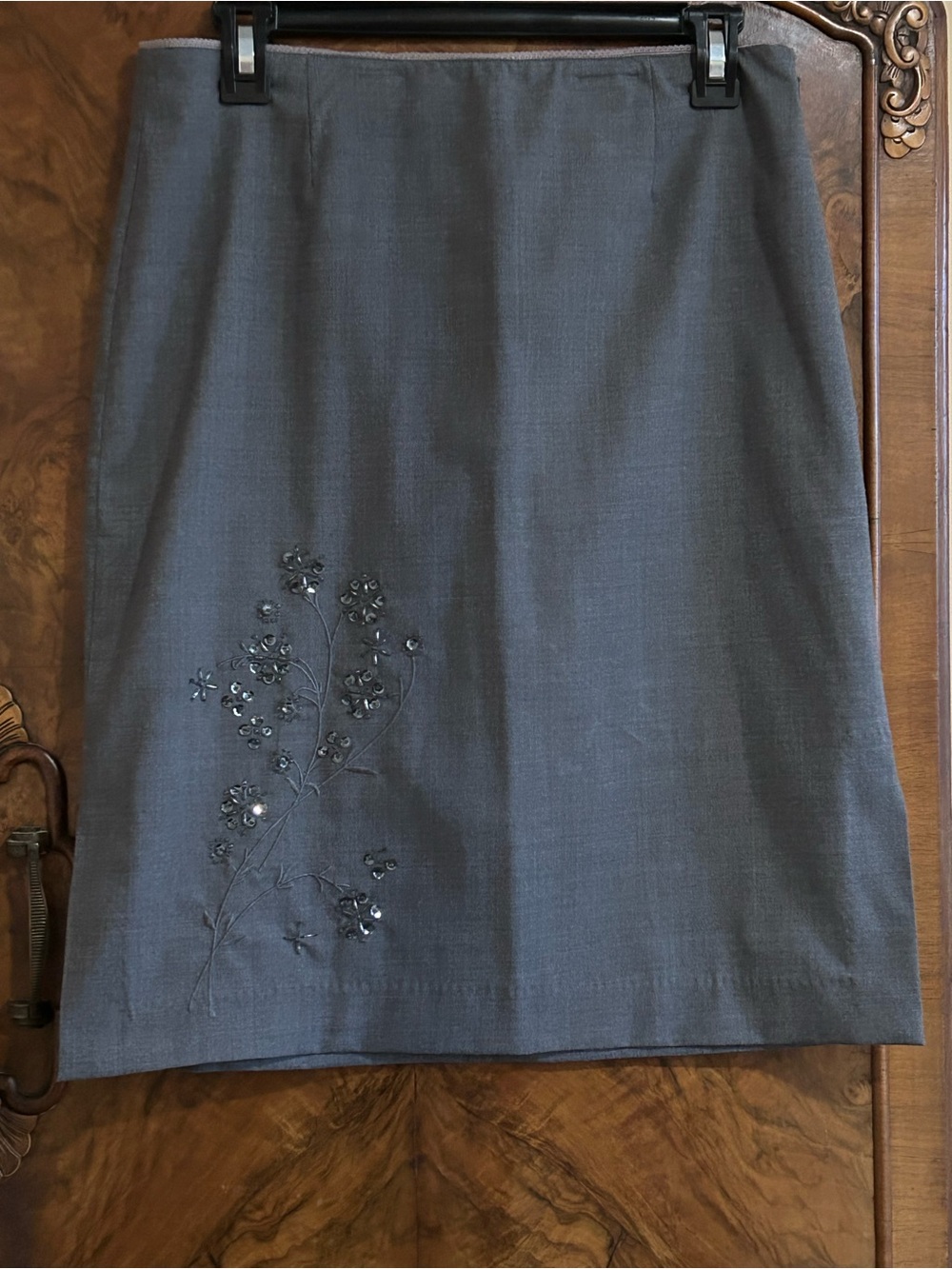 Vintage 90’s Y2K Old Navy gray beaded skirt dressy or casual